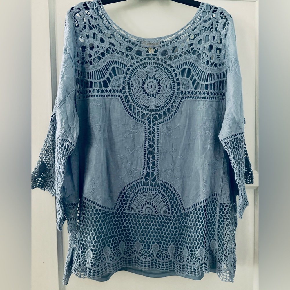 Blue Crochet boho inspired Top with Flared sleeves - NWOT Size 2X - 100% cotton